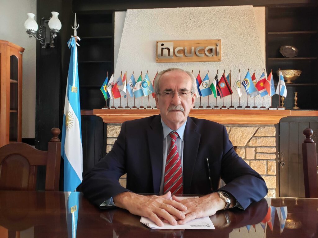 Carlos Soratti 4000x3000