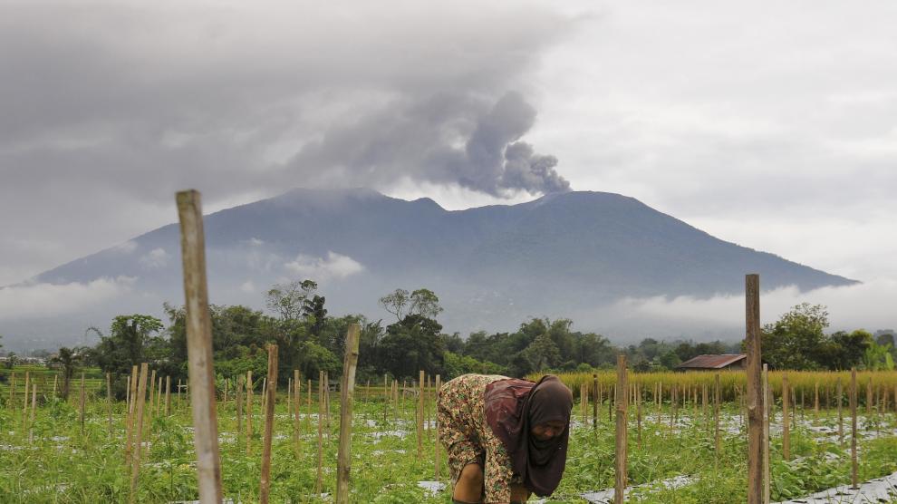 indonesia-volcano-eruption