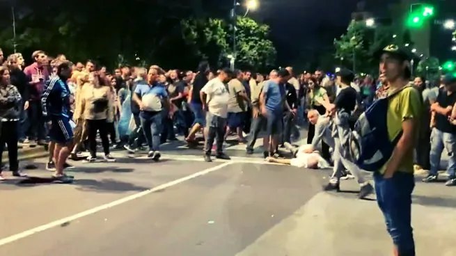 photo_4909475476112780485_x