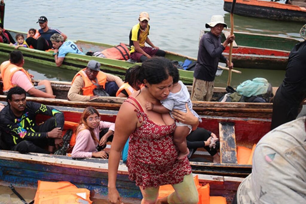 photo_4969787245129215122_y