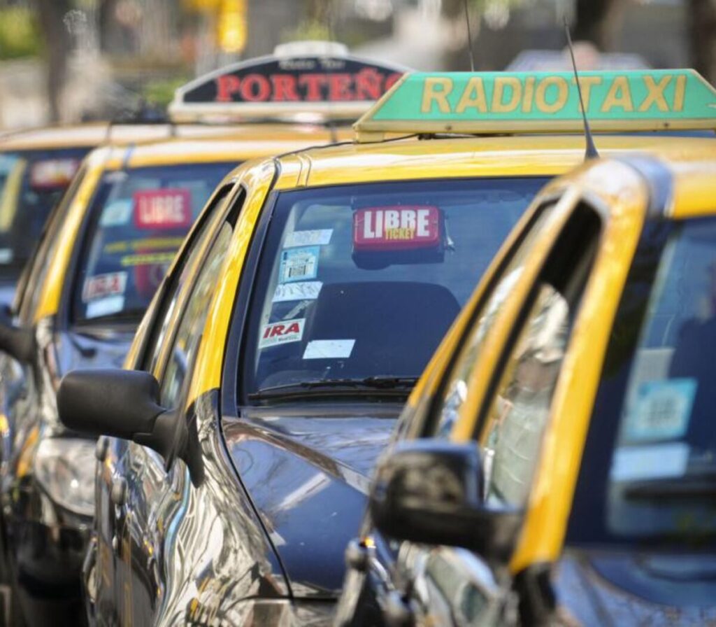 761623-1500834967170723008-0