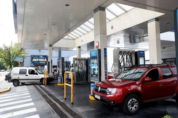 nafta-inflacion-aumento-combustible