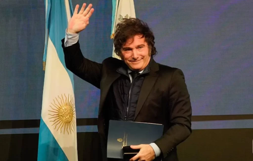 javier-milei-mendoza-foro-iaefjpg