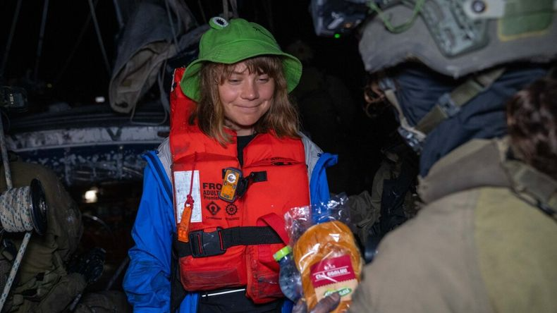 greta-thunberg-barco-gaza-09-06