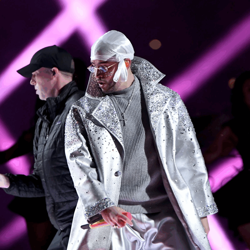 bad-bunny-super-bowl-2020_104