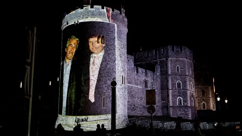 donald-trump-y-jeffrey-epstein-el-castillo-windsor-17-09-25