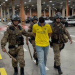 Detuvieron a un hincha de Boca por gestos racistas en Brasil