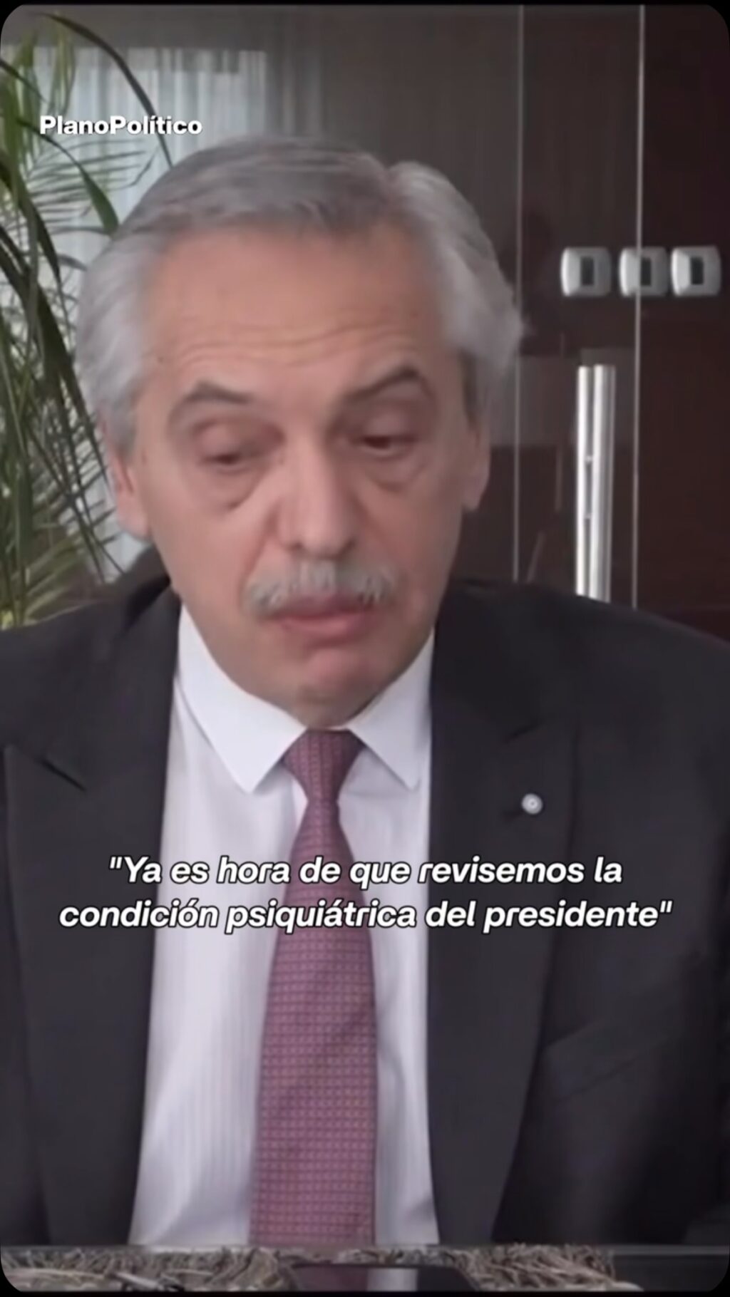 Alberto Fernández en un acto político haciendo declaraciones públicas sobre la gestión presidencial actual