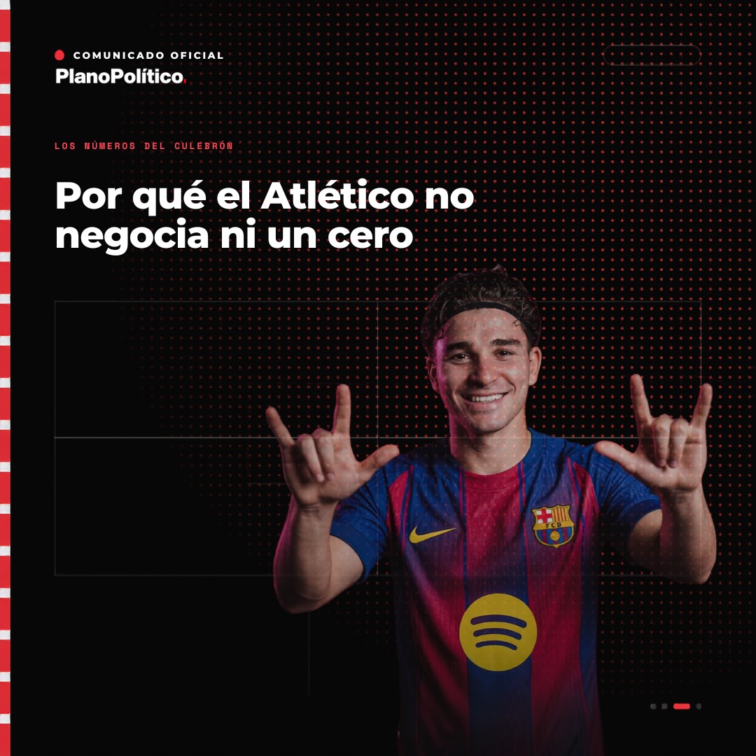 Julián Álvarez con la camiseta del Atlético de Madrid durante un partido oficial
