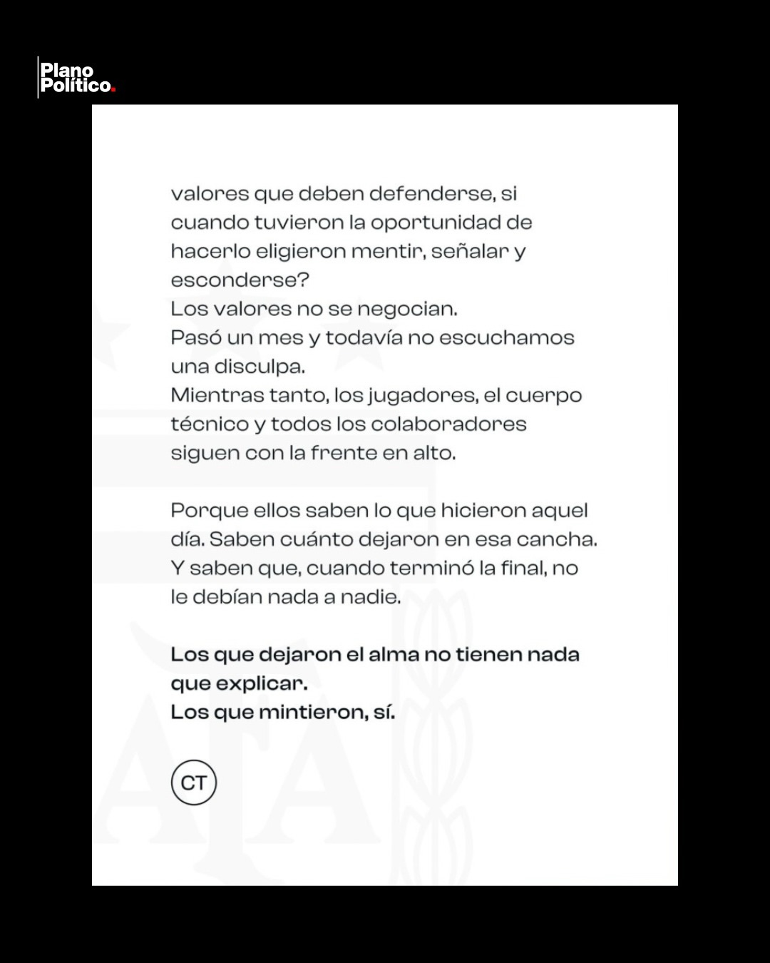 Claudio Chiqui Tapia presidente de la AFA hablando en conferencia de prensa