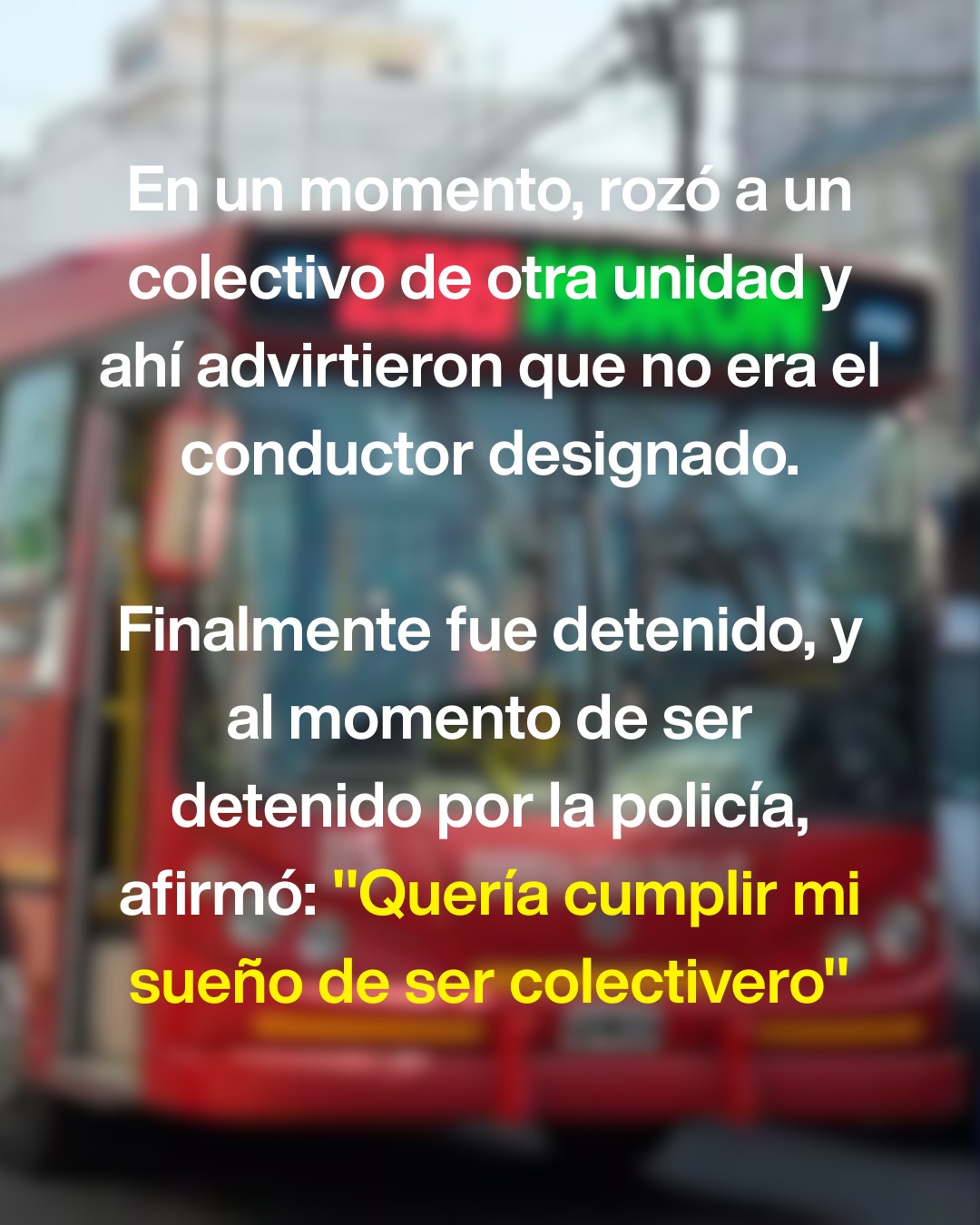 Colectivo de la línea 236 en una calle del conurbano bonaerense