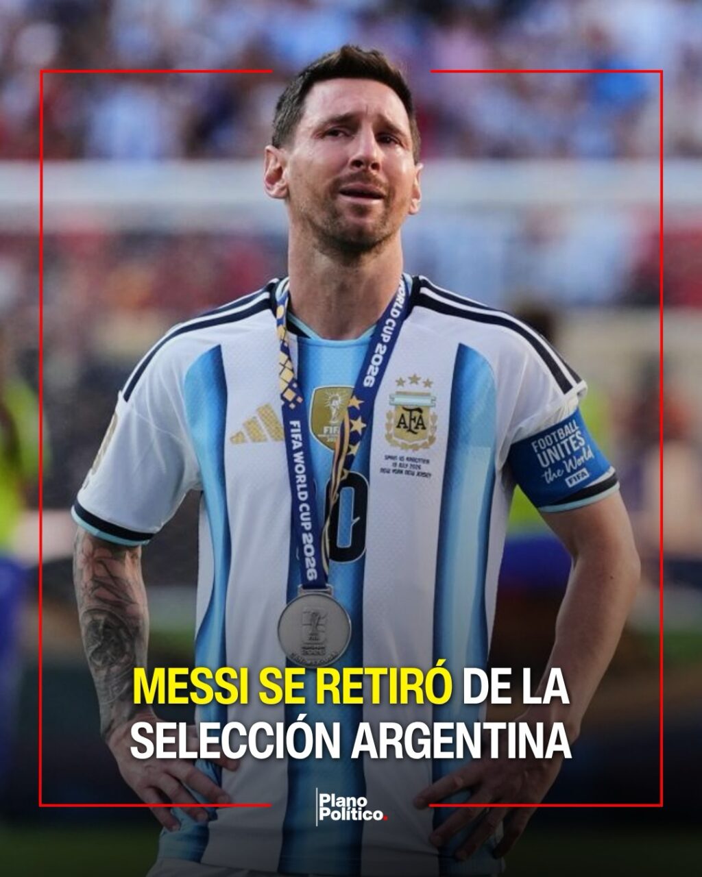 Lionel Messi con la camiseta de la Selección Argentina en un momento emotivo