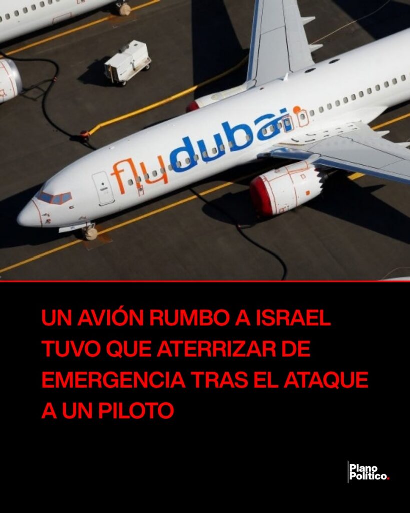Avión de la aerolínea Flydubai en pista de aterrizaje