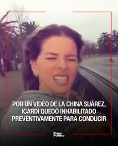 Mauro Icardi conduciendo un automóvil con la China Suárez como acompañante sin cinturón de seguridad