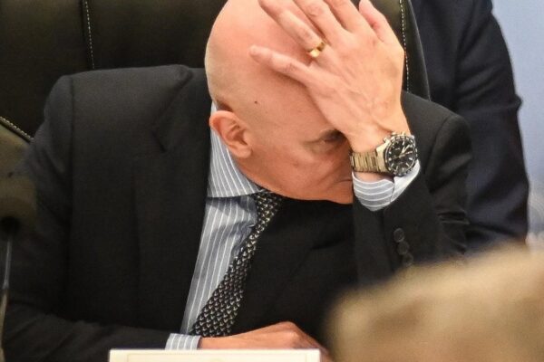 Procesaron a José Luis Espert por lavado de dinero