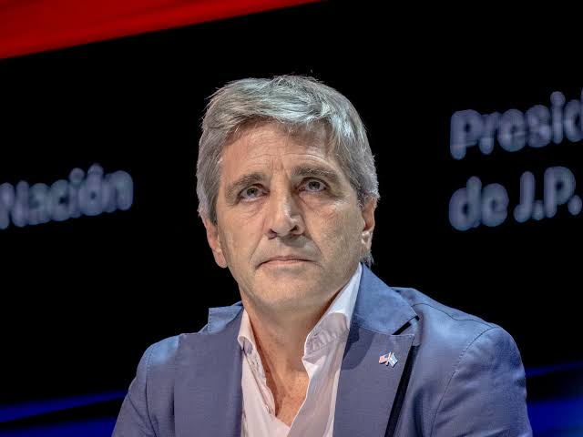 El círculo rojo le marca la cancha a Caputo en los Premios Fortuna y pide cambios para la continuidad del modelo